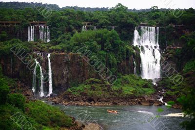 Iguassu (Iguazu; Igua