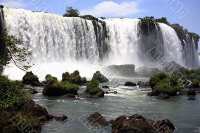 Iguassu (Iguazu; Igua