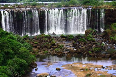 Iguassu (Iguazu; Igua