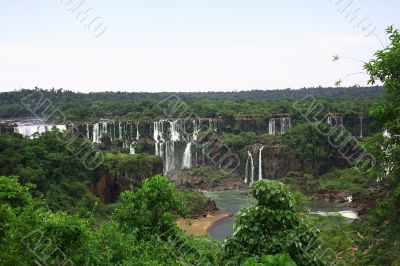 Iguassu (Iguazu; Igua