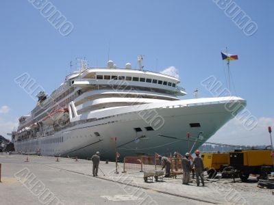Cruise Ship