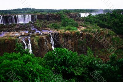 Iguassu (Iguazu; Igua