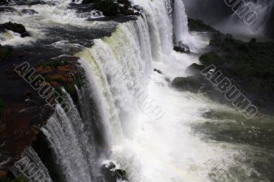 Iguassu (Iguazu; Igua