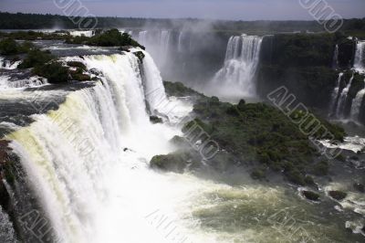 Iguassu (Iguazu; Igua