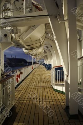 Cruise Ship