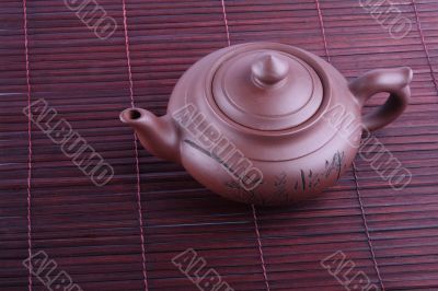 The Chinese teapot