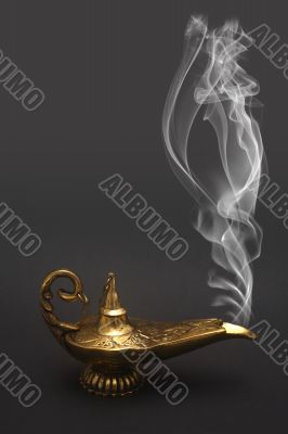 Smoking Genie Lamp