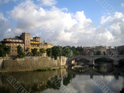 Bridge and Tiber.
