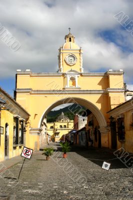 Arch in Antigua city