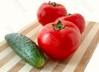 Vegetables on cutting board.