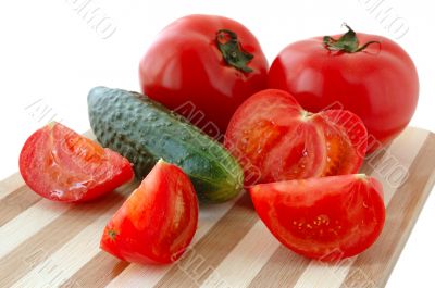 Vegetables on cutting board.