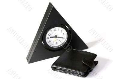 The triangular clock