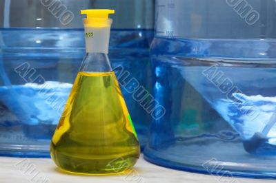 Erlenmeyer flask 01
