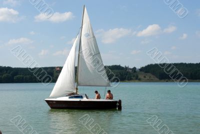 sailing on the bay