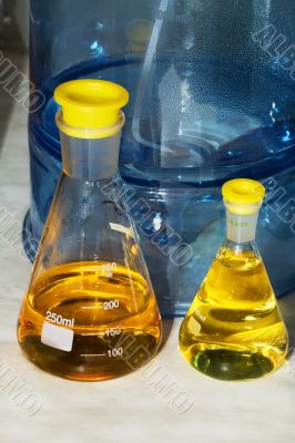 Erlenmeyer flasks 03