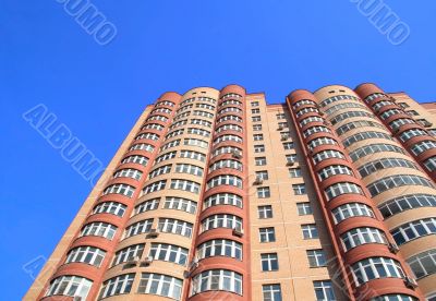 The inhabited multi-storey house