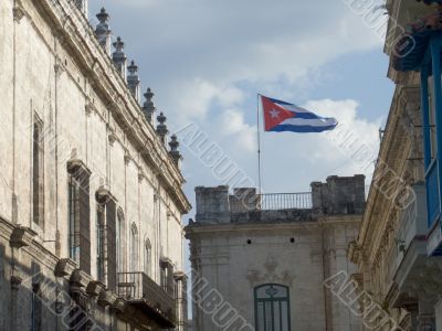 Cuban flag in Old Havana