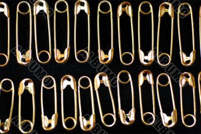 Alternating Safety Pins