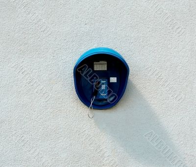 The street paid phone