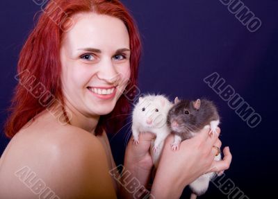 girl with two rats