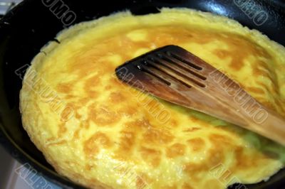Omelette in pan