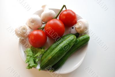 Cucumbers, tomatoes and mushrooms