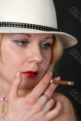 Lady whith a cigare