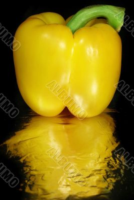 Yellow paprika 3