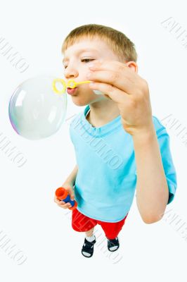 Child with soap bubbles