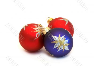 Three cristmas balls