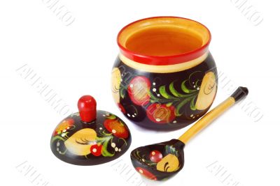 bochenok s lozhkoi ryadom i krishka gotov 2800 1874