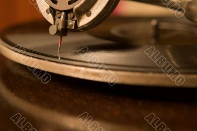Phonograph