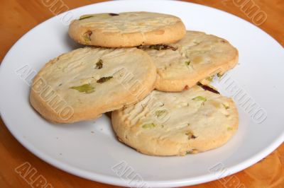 Pistachio cookies