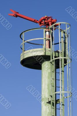 High-pressure fire extinguisher