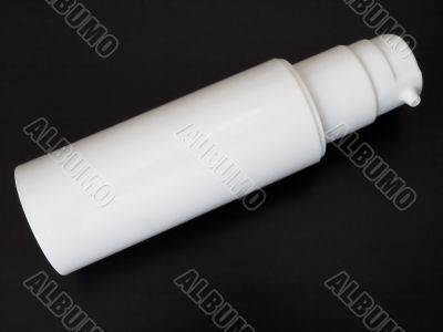 spray bottle