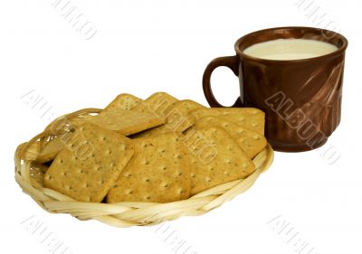 crackers with rye brans  and milk