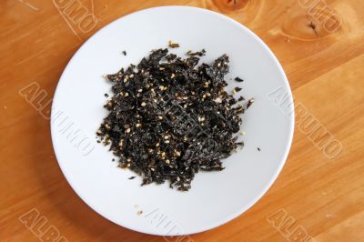 Seaweed flakes