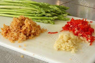 Asparagus and garlic