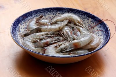 Raw prawns