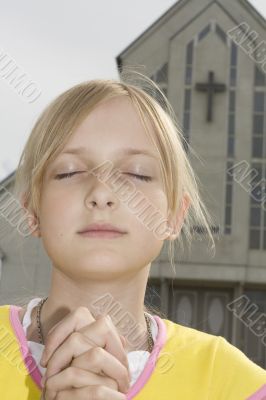 Teenager praying