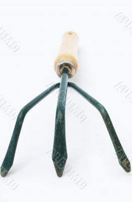 Hand cultivator
