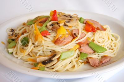 Fried noodles