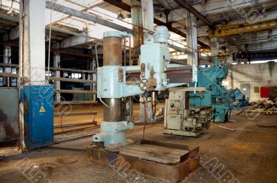 The old metalcutting machine tool.