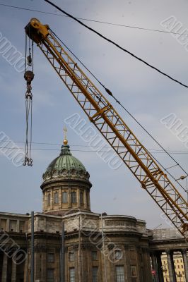   the Issakievski a cathedral and a crane