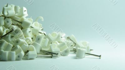 nail cabel