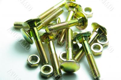 screws gold