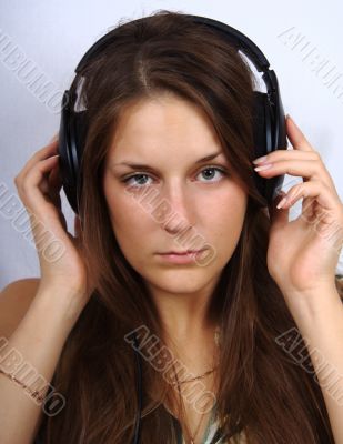 Girl listening a music