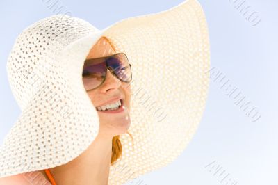 Lady with hat
