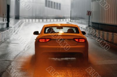 Tunnel