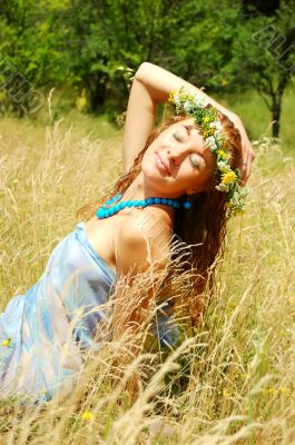 Relaxing in fields